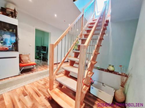 Treppe zum Dachgschoss